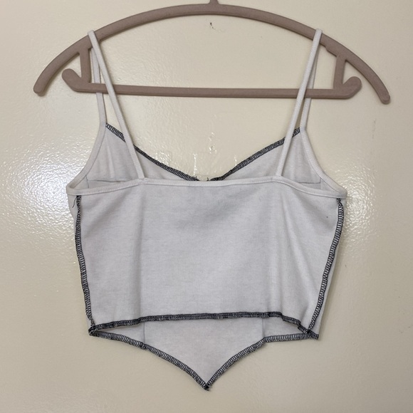 SHEIN White and Black Contrast Stitch Crop Top - Picture 3 of 3